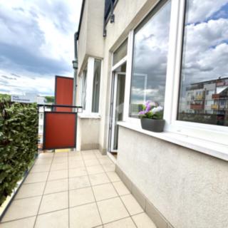 Pronájem bytu 2+kk 52 m² Praha