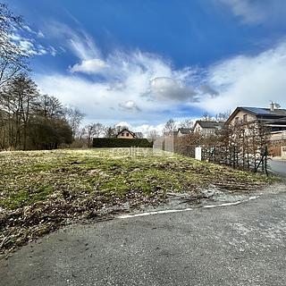 Prodej stavební parcely 2 281 m² Mnichovice, K Hubačovu