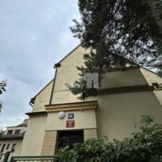 Pronájem bytu 2+kk 75 m² Praha Braník, Na usedlosti