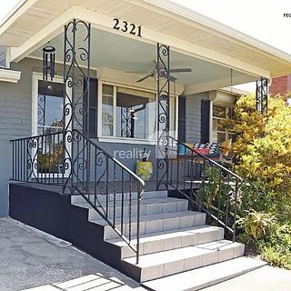 Prodej rodinného domu, 135m²