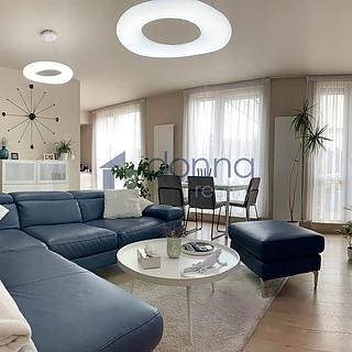 Pronájem bytu 3+kk 80 m² Praha