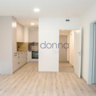 Pronájem bytu 2+kk 59 m² Praha Hloubětín, Poděbradská
