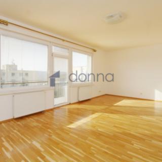 Pronájem bytu 3+1 104 m² Praha