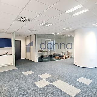 Pronájem kanceláře 119 m² Praha