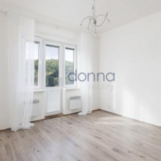 Pronájem bytu 2+1 52 m² Praha Košíře, Plzeňská