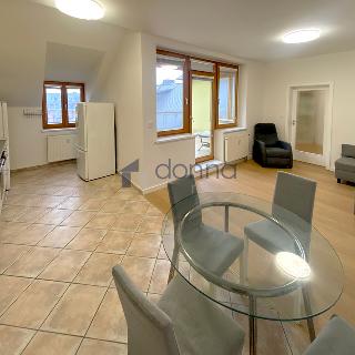 Pronájem bytu 3+kk 124 m² Praha