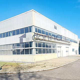 Pronájem obchodu 1337 m&sup2; Praha