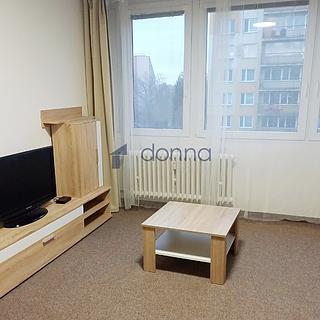 Pronájem bytu 3+1 55 m² Praha Střížkov, Cvikovská