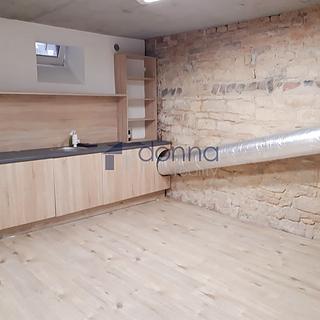 Pronájem Ostatních komerčních prostor 18 m² Praha