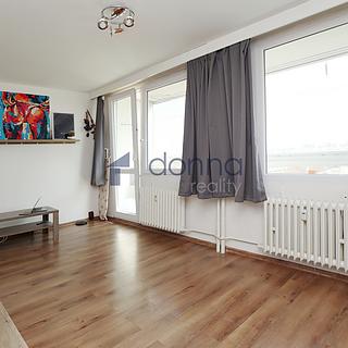 Pronájem bytu 2+1 55 m&sup2; Praha