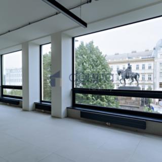 Pronájem kanceláře 652 m² Praha