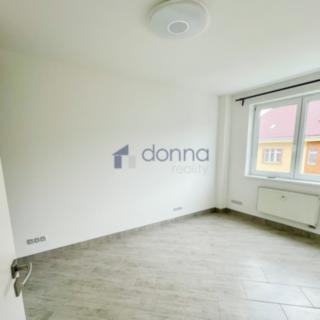Pronájem bytu 2+kk 44 m² Praha