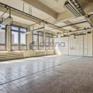 Pronájem skladu 300 m² Praha
