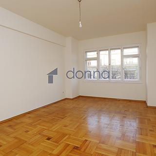 Pronájem bytu 3+1 100 m² Praha Vinohrady, Francouzská