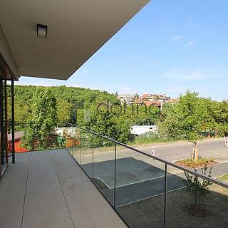 Pronájem bytu 2+kk 56 m&sup2; Praha