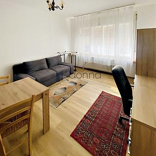Pronájem bytu 1+kk, garsoniery 29 m² Praha
