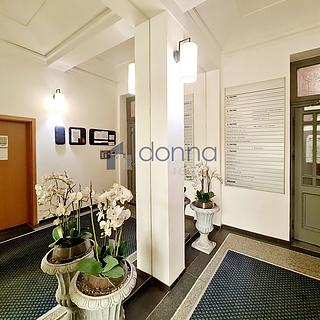 Pronájem kanceláře 34 m² Praha Holešovice, Jablonského