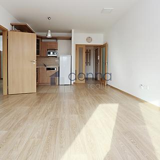 Pronájem bytu 3+kk 75 m² Praha Vokovice, K Červenému vrchu