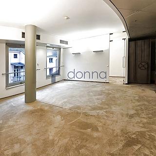 Pronájem kanceláře 50 m&sup2; Praha