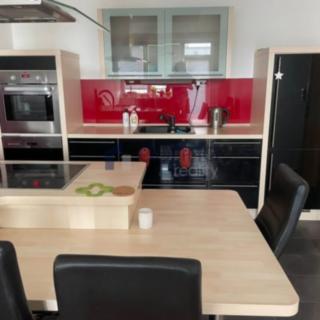 Pronájem bytu 2+kk 52 m² Praha Vysočany, Podkovářská