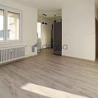 Pronájem bytu 2+kk 47 m² Praha