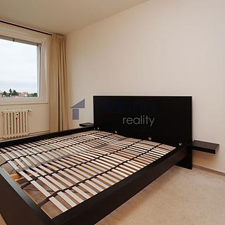 Pronájem bytu 2+kk 42 m² Praha