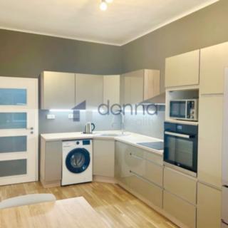 Pronájem bytu 2+1 74 m² Praha