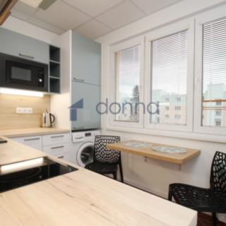 Pronájem bytu 2+1 56 m² Praha Záběhlice, Přesličková