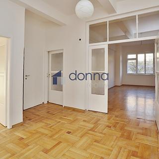 Pronájem bytu 3+1 100 m² Praha Vinohrady, Francouzská