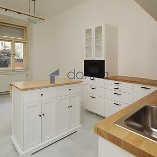 Pronájem bytu 3+kk 79 m&sup2; Praha