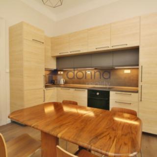 Pronájem bytu 4+kk 80 m² Praha Smíchov, Viktora Huga