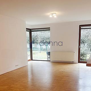 Pronájem bytu 2+kk 68 m&sup2; Praha