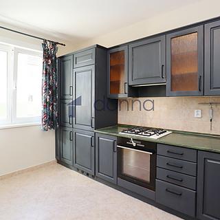 Pronájem bytu 3+1 70 m² Praha Strašnice, Dubečská
