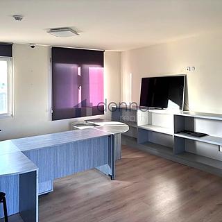 Pronájem obchodu 50 m&sup2; Praha