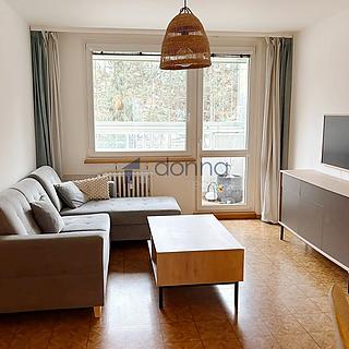 Pronájem bytu 5+kk 85 m&sup2; Praha