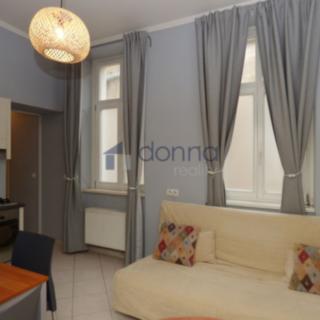 Pronájem bytu 2+kk 37 m² Praha