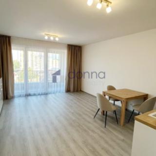 Pronájem bytu 1+kk, garsoniery 37 m² Praha