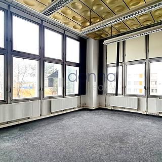 Pronájem kanceláře 91 m&sup2; Praha