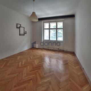 Pronájem bytu 3+1 85 m² Praha Vršovice, Madridská