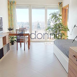 Pronájem bytu 2+kk 46 m² Praha Letňany, Hlučkova