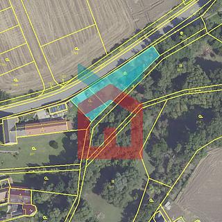 Prodej stavební parcely 1016 m² Zápy
