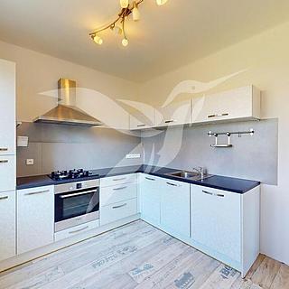 Pronájem bytu 2+1 67 m&sup2; Plzeň