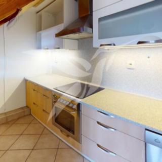 Pronájem bytu 2+kk 74 m² Praha Žižkov, V domově
