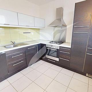 Pronájem bytu 3+1, 69m²