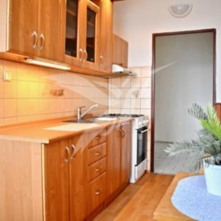 Pronájem bytu 2+1 63 m² Plzeň Skvrňany, Vojanova