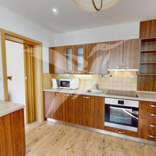 Pronájem bytu 2+1 44 m² Plzeň, Staniční
