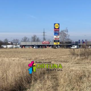 Prodej komerčního pozemku 4 867 m² České Budějovice 4