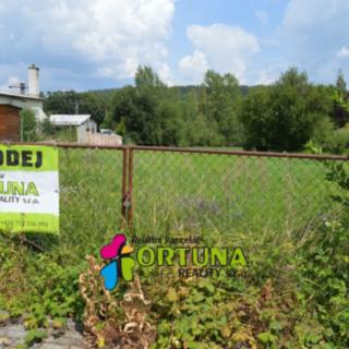 Prodej stavební parcely 1200 m² Hluboká nad Vltavou