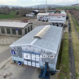 Pronájem skladu 350 m² Žalany