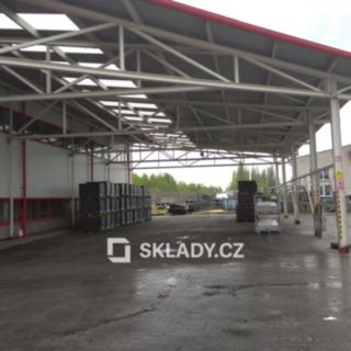 Pronájem skladu 736 m² Bílina